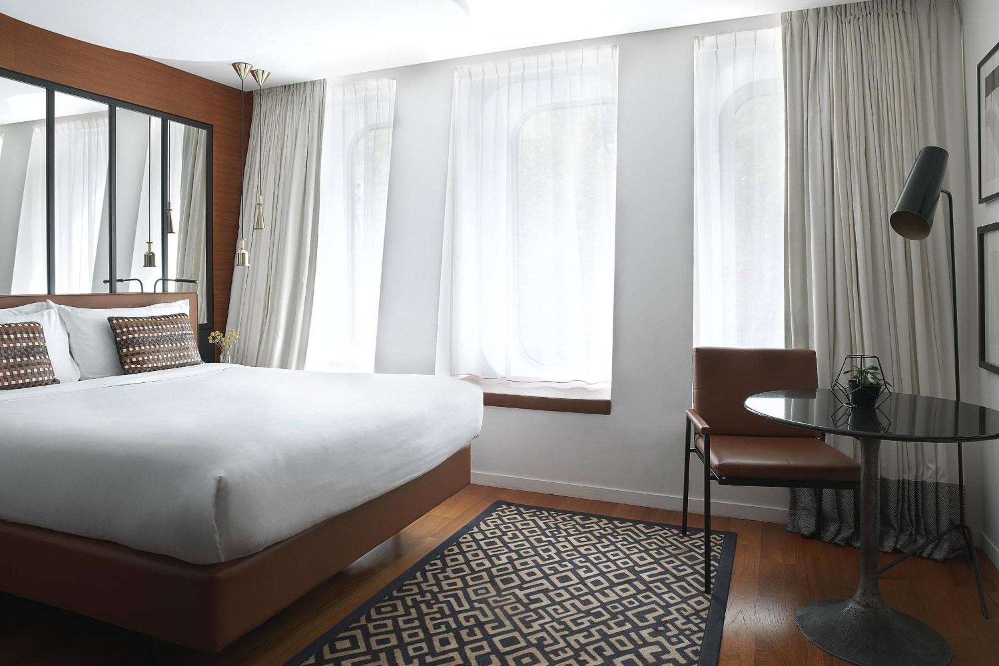 Renaissance Paris Republique Hotel & Spa Exterior foto