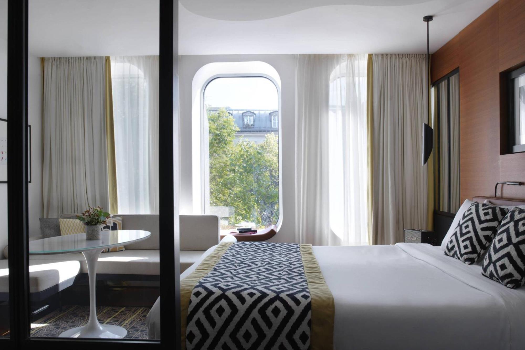 Renaissance Paris Republique Hotel & Spa Exterior foto